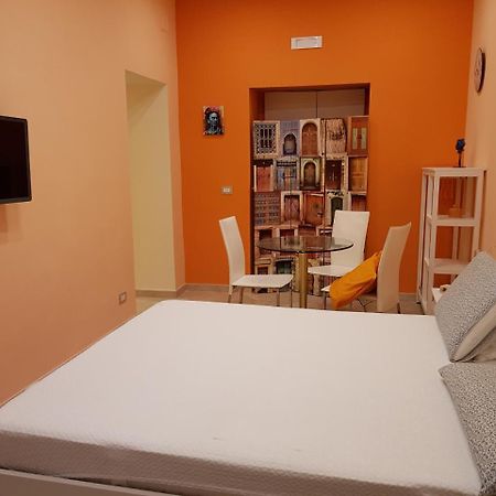 Il Giardino Di Daphne Acomodação com café da manhã Nápoles Exterior foto